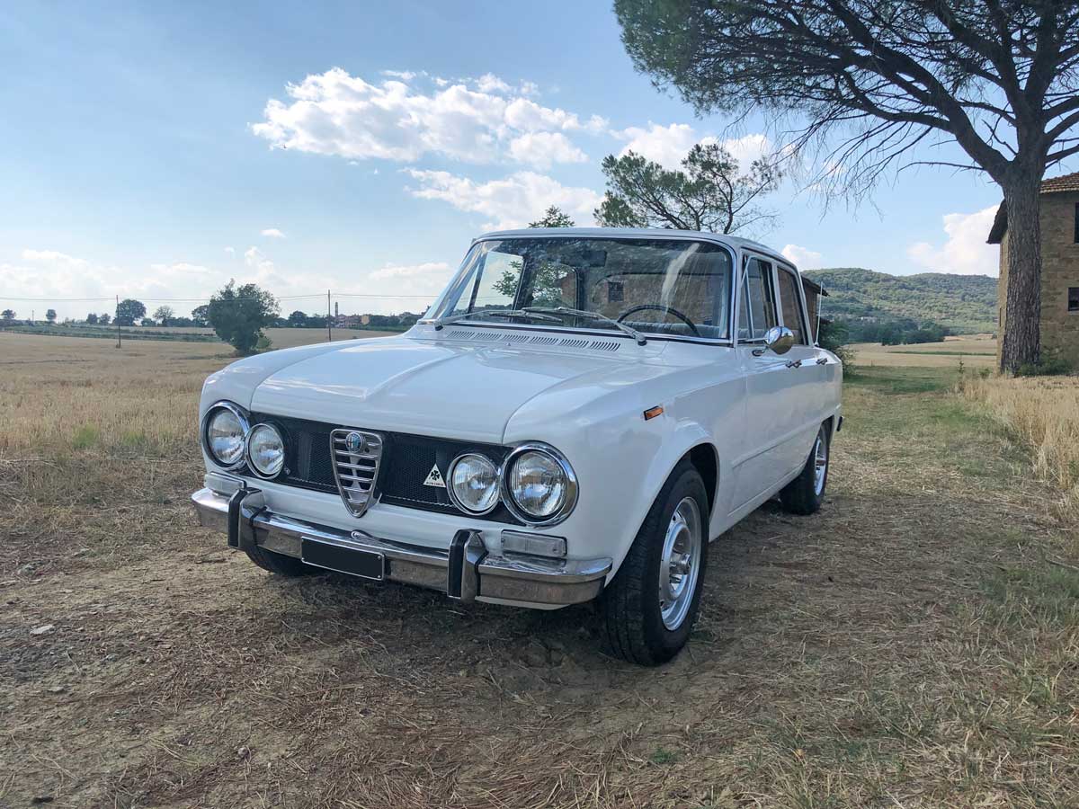 Alfa Romeo Giulia 1300