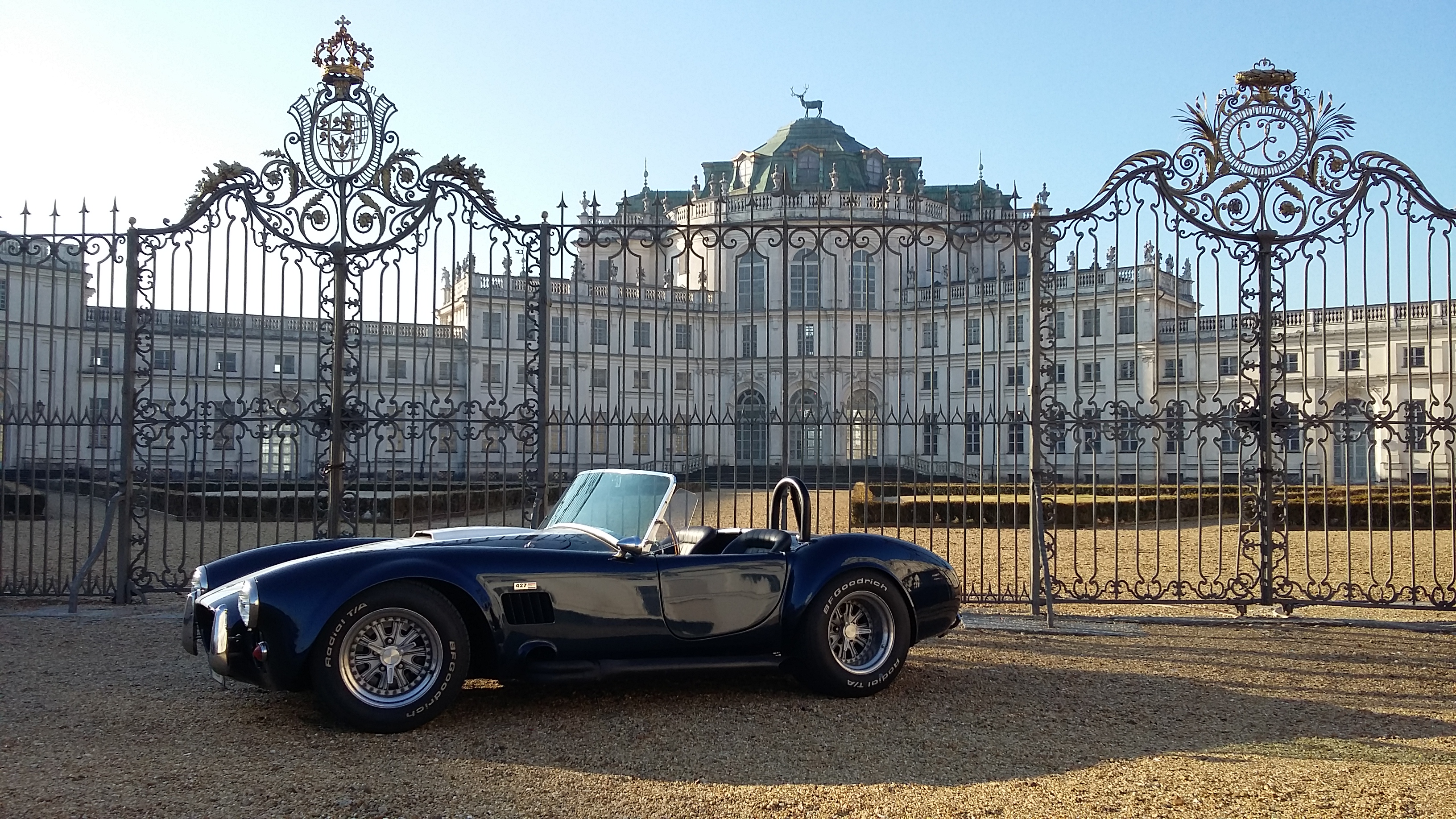 AC Cobra 427