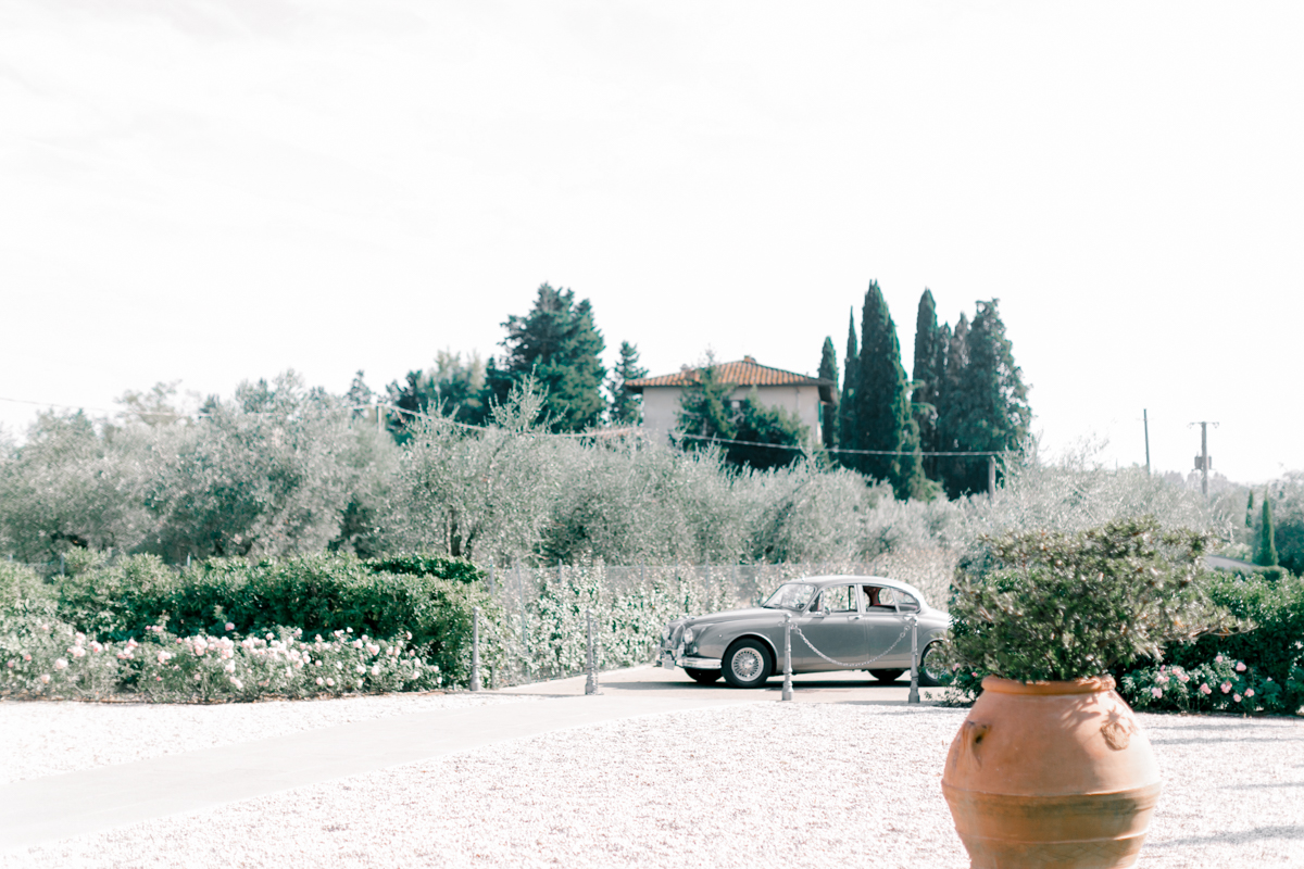 Jaguar MK2 3.8 del 1963 grigio gun metal, interni in pelle connoly rosso Cartier targa Asi oro