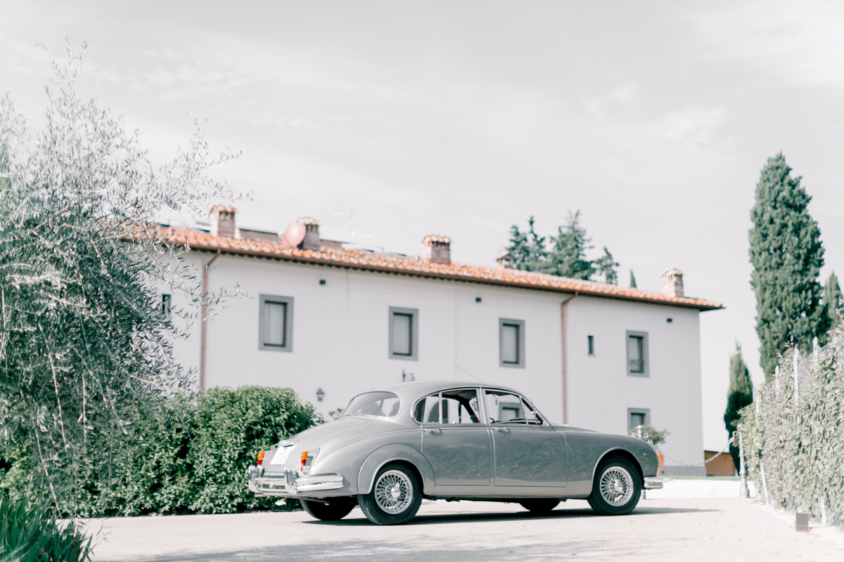 Jaguar MK2 3.8 del 1963 grigio gun metal, interni in pelle connoly rosso Cartier targa Asi oro