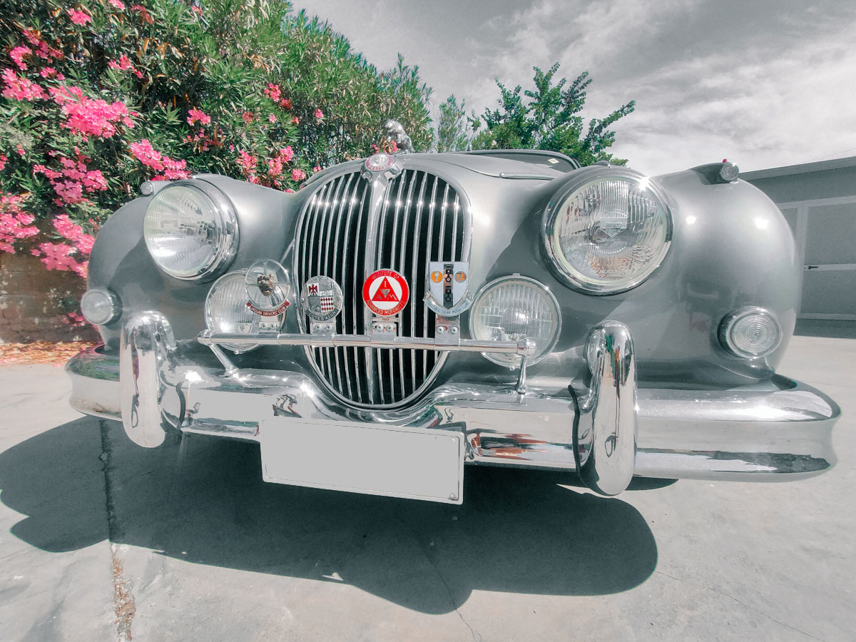 Jaguar MK2 3.8 del 1963 grigio gun metal, interni in pelle connoly rosso Cartier targa Asi oro