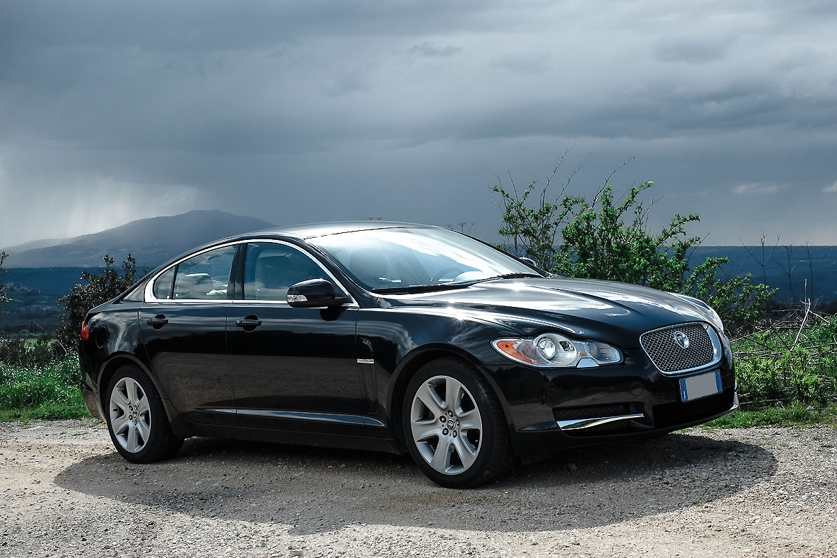 Jaguar XF