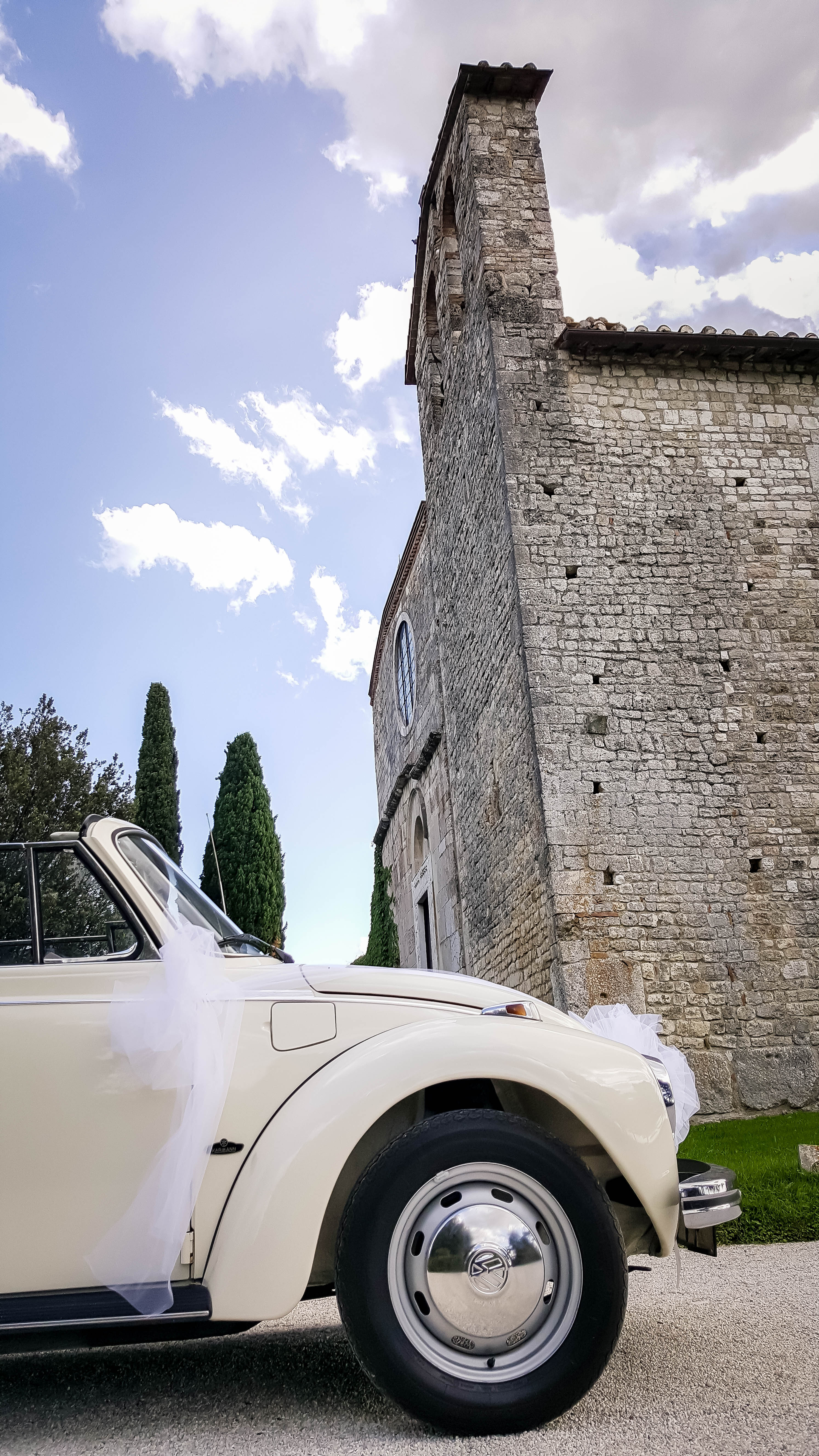 Maggiolino Volkswagen cabriolet bianco