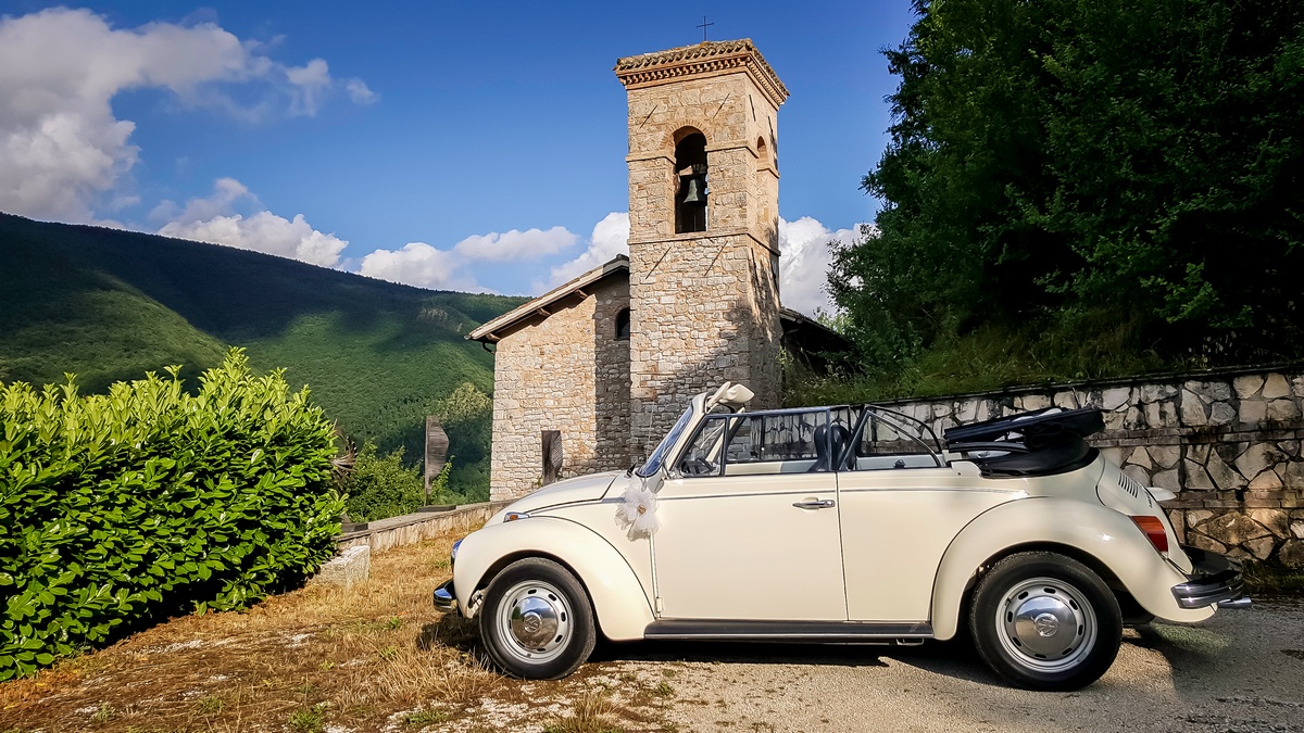 Maggiolone bianco avorio cabrio del 72 sposi