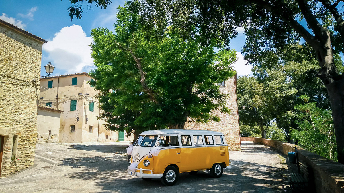 Volkswagen T1 pulmino Transporter, Bus Bulli, Samba giallo ocra