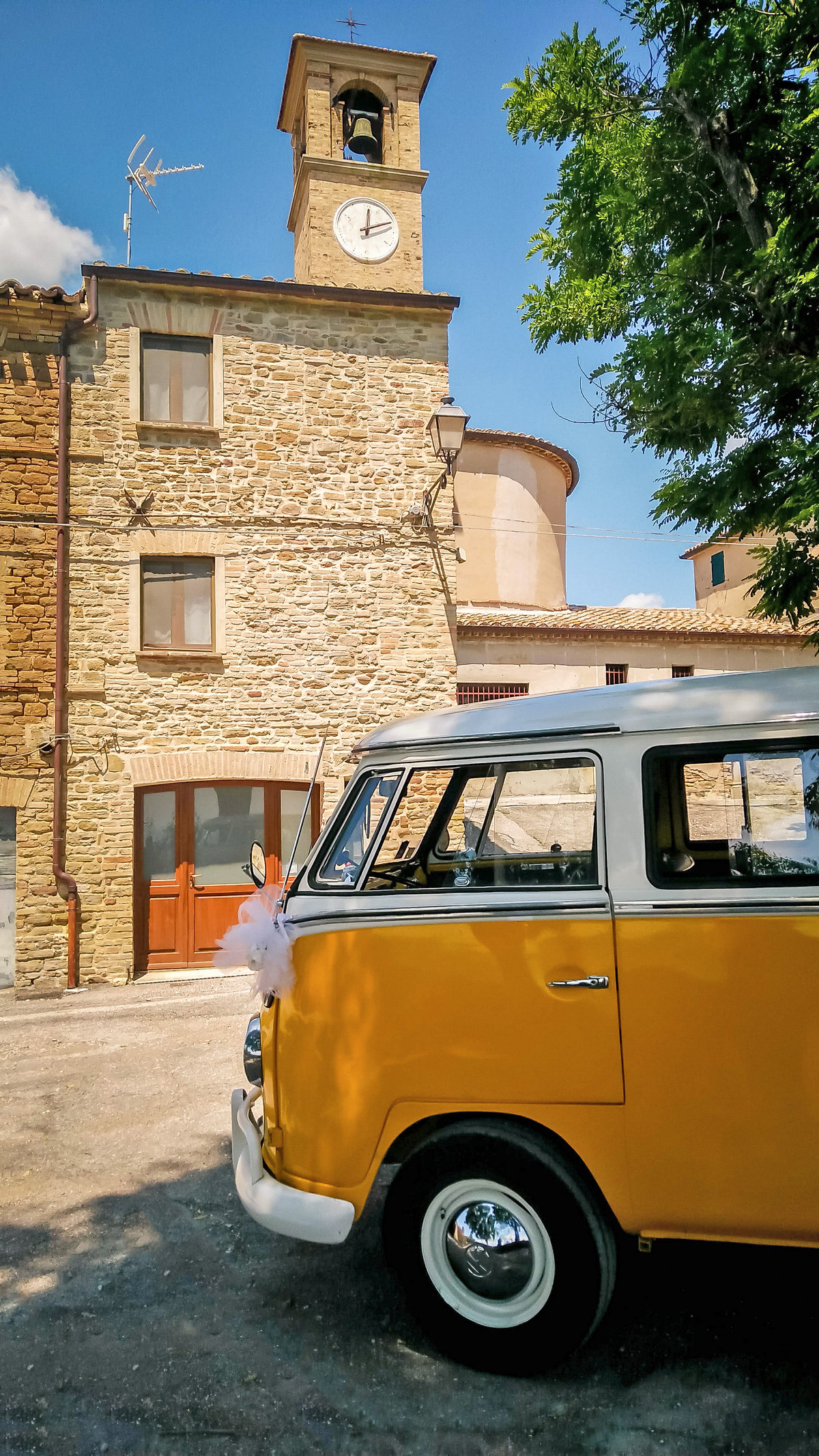 Volkswagen T1 pulmino Transporter, Bus Bulli, Samba giallo ocra